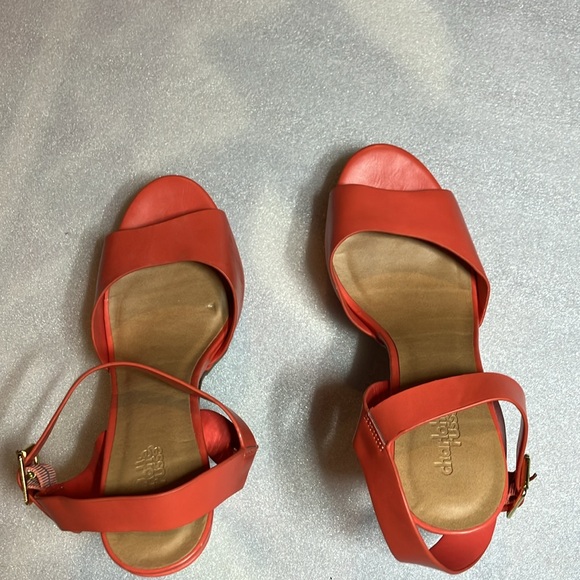 Charlotte Russe orange platform heels. Cute. Size 10. - Picture 2 of 9